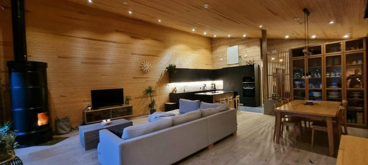 Luxury Villa Rauhankatu Rovaniemi Exterior photo